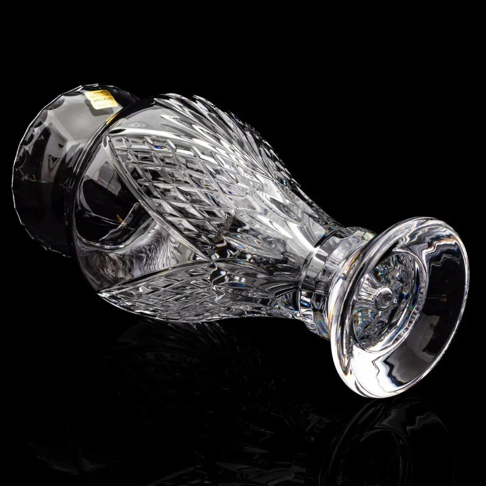 Cut Crystal Vase With Intricate Diamond Pattern | Elegant Home Decor